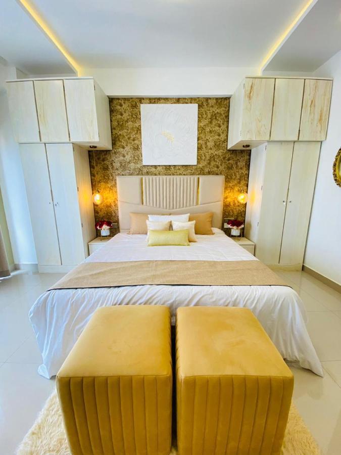 Ocean Breeze - Udaya Luxury Apartments Negombo Dış mekan fotoğraf