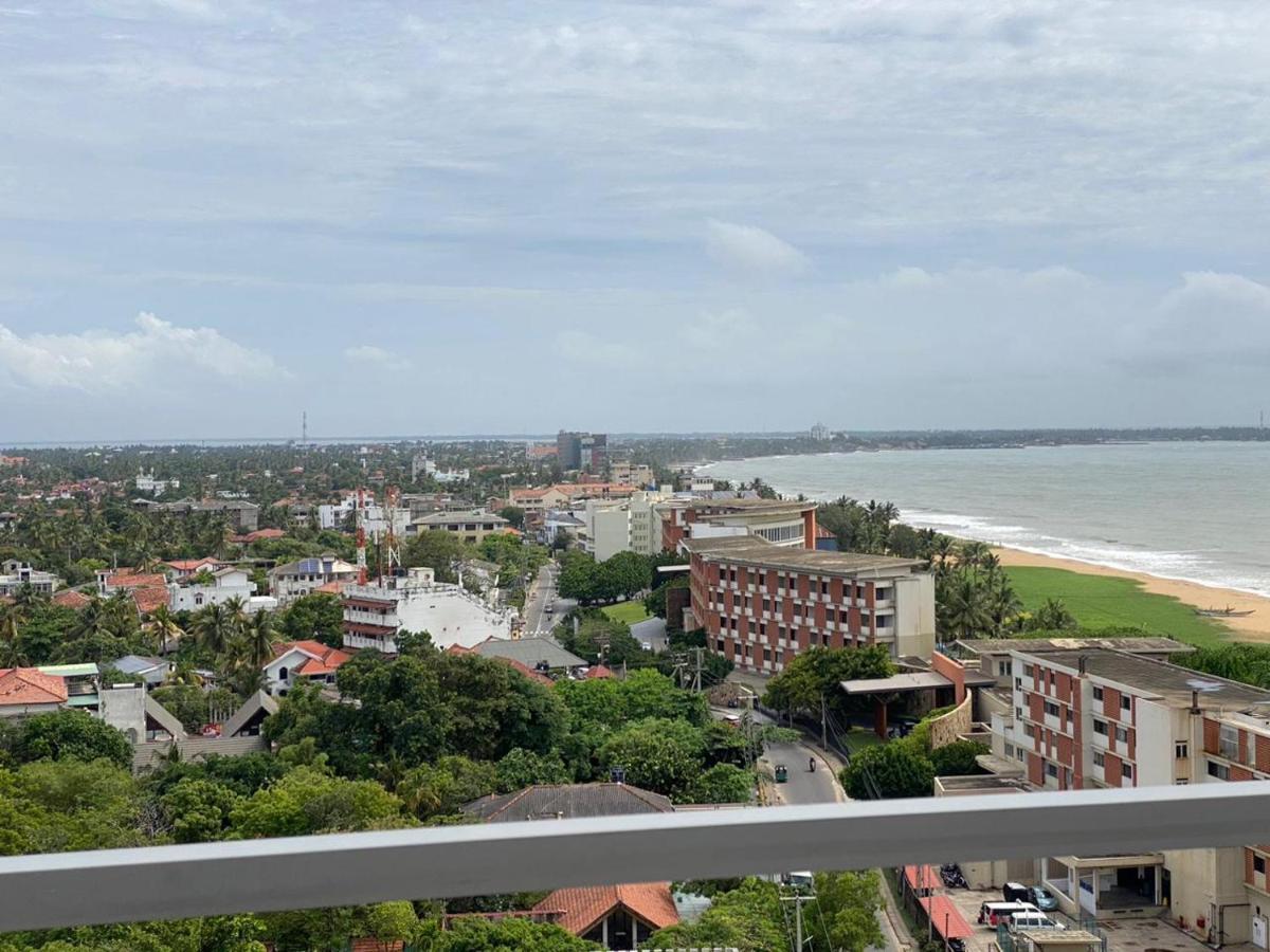 Ocean Breeze - Udaya Luxury Apartments Negombo Dış mekan fotoğraf