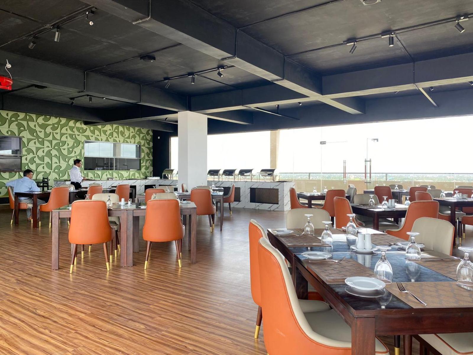 Ocean Breeze - Udaya Luxury Apartments Negombo Dış mekan fotoğraf