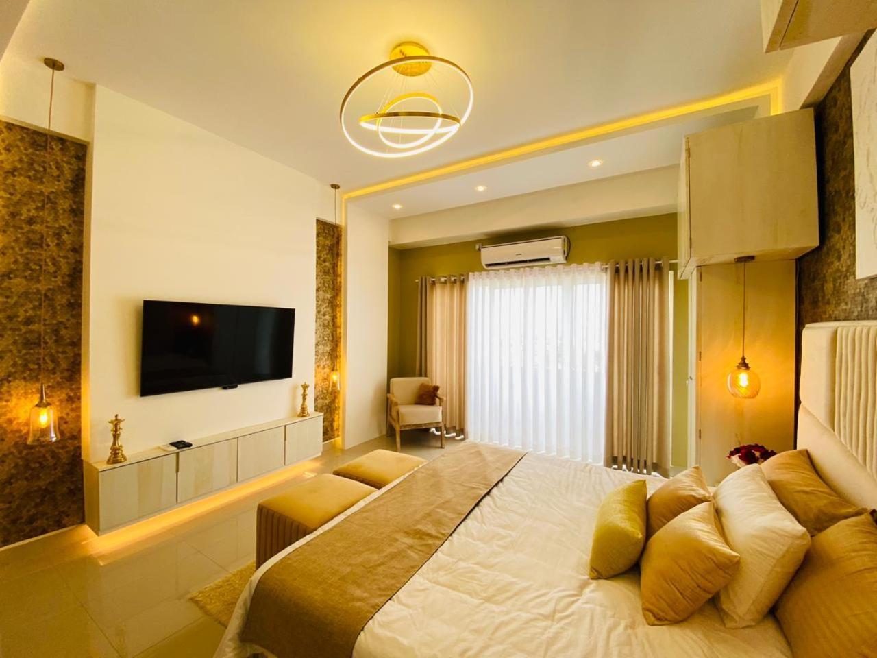 Ocean Breeze - Udaya Luxury Apartments Negombo Dış mekan fotoğraf